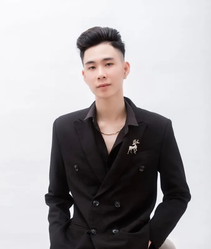 Phước — Chuyên gia chân mày · 5 năm nghề tại KIMLY 137 Lê Thị Riêng