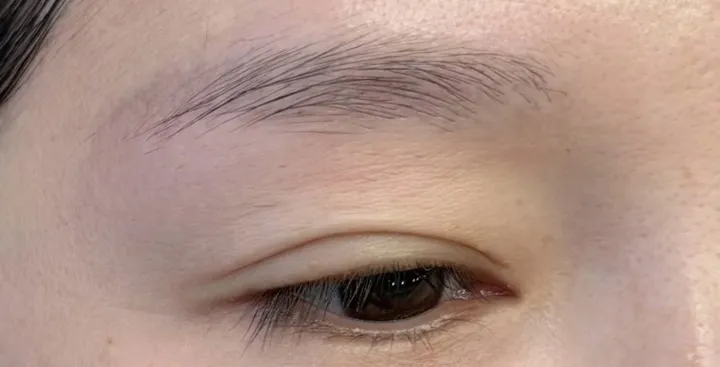 Fox Brows Shading — trước khi làm tại KIMLY